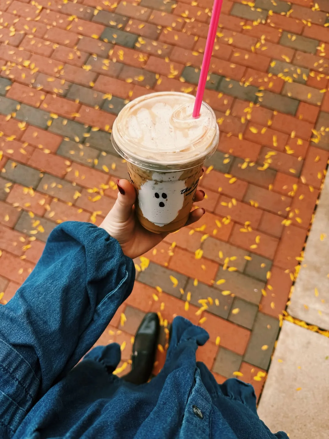 A little seasonal magic from @thehalfcookie
